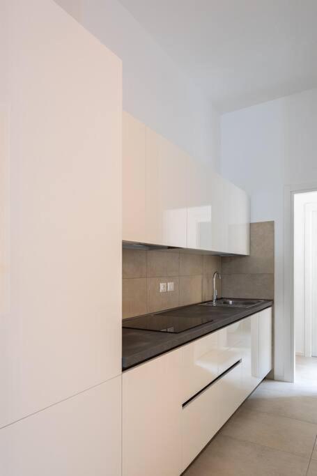 Apartment Isaia - 10 Minutes From Piazza Maggiore Болонья Экстерьер фото